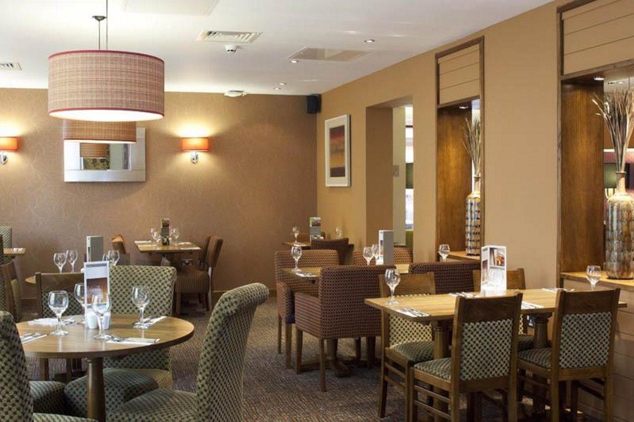 Premier Inn Stratford Upon Avon Waterways Екстер'єр фото